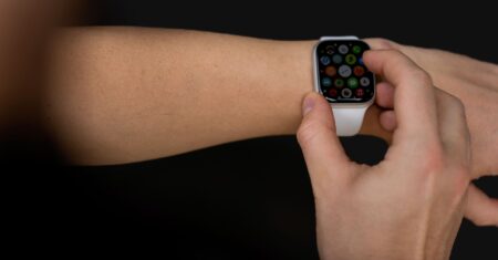 O que o seu smartwatch não enxerga sobre a sua noite de sono